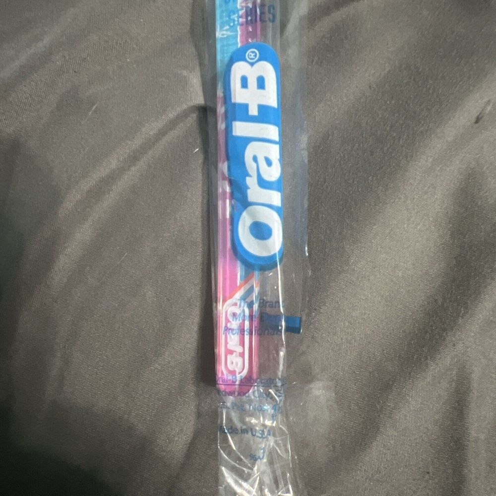 Vintage Oral B Indicator Toothbrush Ski USA Sealed Sport II 35‎ Soft SM - Picture 5 of 5
